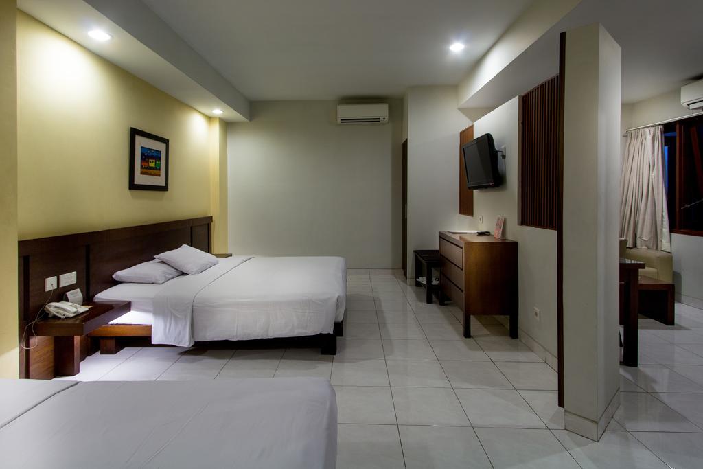 Hotel Quirin Семаранг Номер фото
